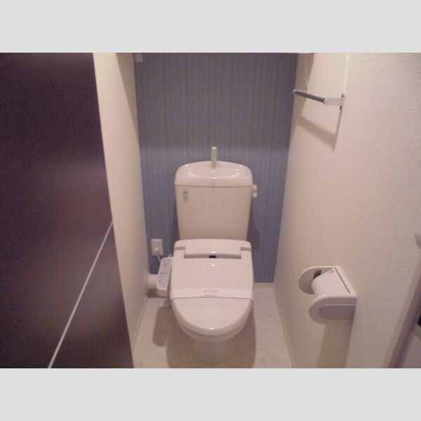 ソレアード202号室 温水洗浄暖房便座