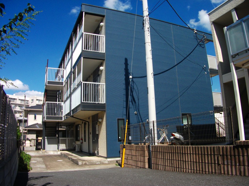 レオパレスグランドＡファーストの外観画像