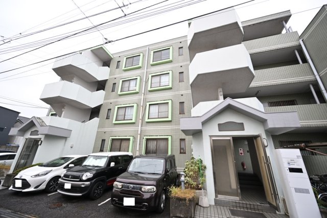 グリーンゲーブル2階 外観