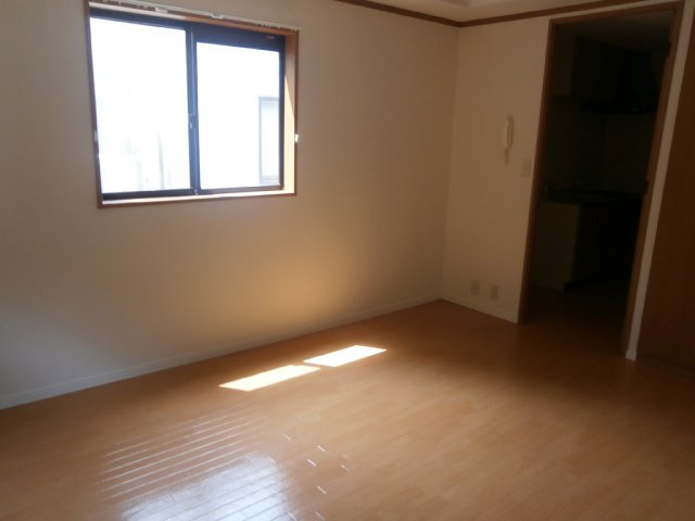 プリオール２００４301号室 室内