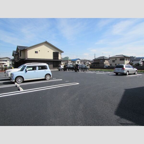 キャトルセゾン伊藤　Ⅱ 駐車場