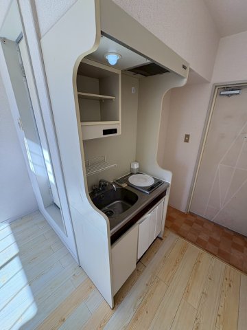 パンシオン読売ランド前A棟101号室 キッチン