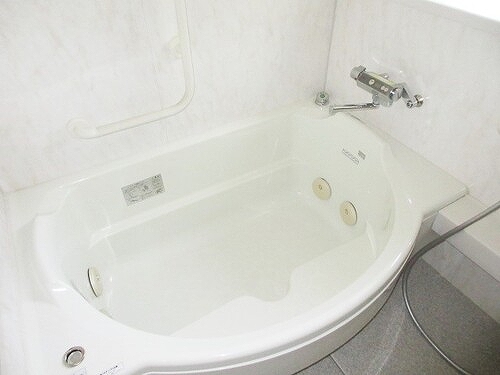 グランドステージ海岸通り3階 浴槽