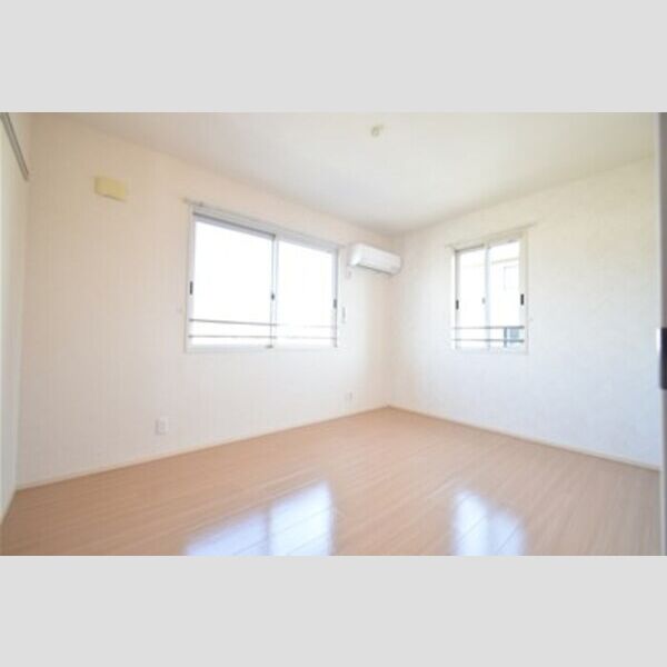 ガーデンヒルズ　WEST102号室 同建物別部屋の参考画像