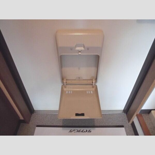 リビングタウン厚木203号室 同建物別部屋の参考画像