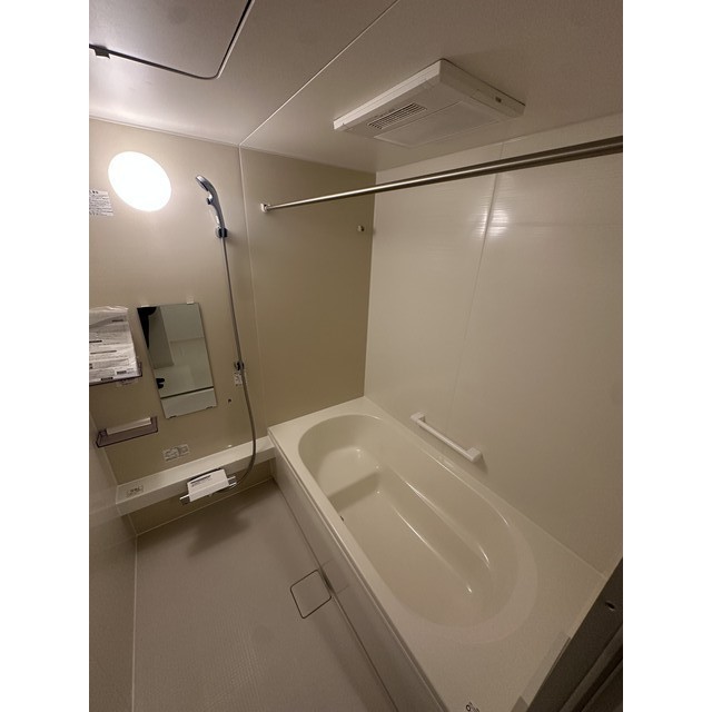 La　Libeｌｌule　二本榎101号室 お風呂