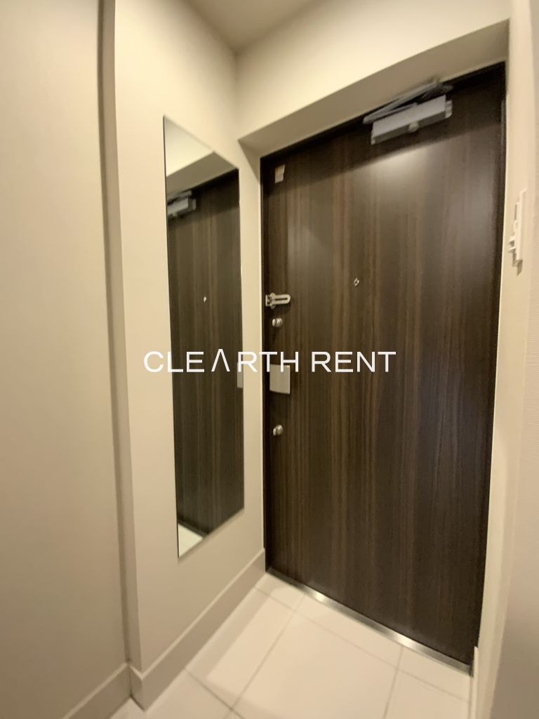 コンシェリア後楽園 ＨＩＬＬＴＯＰ ＳＱＵＡＲＥ 玄関錠ダブルロック/姿見ミラー付き