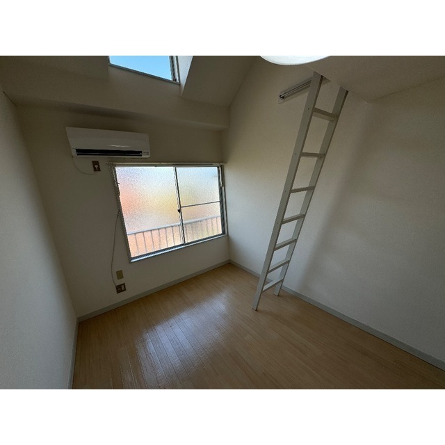 プラザ・ドゥ・シュバリエ リビング