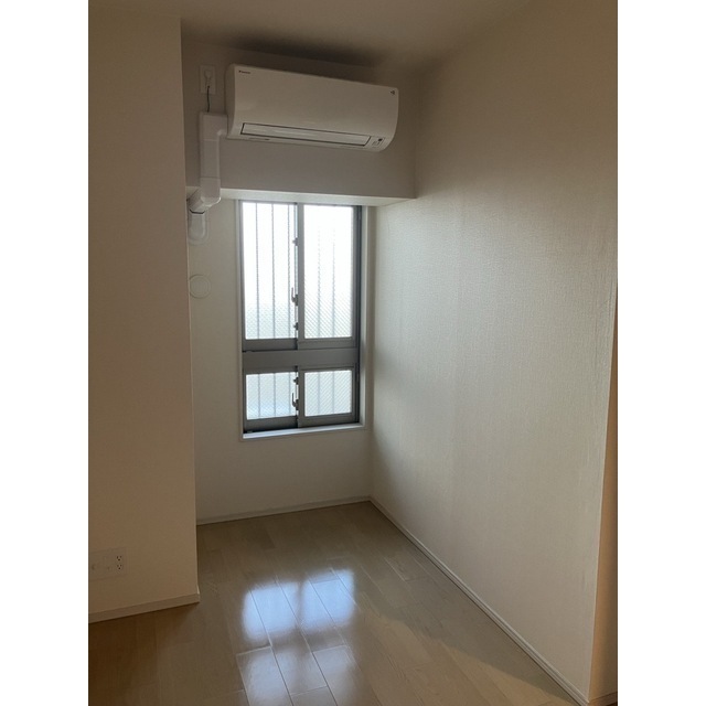 ザ・パークハウスオイコス赤羽志茂フォーススクエア604号室 2026年3月27日撮影　洋室約5.3帖①