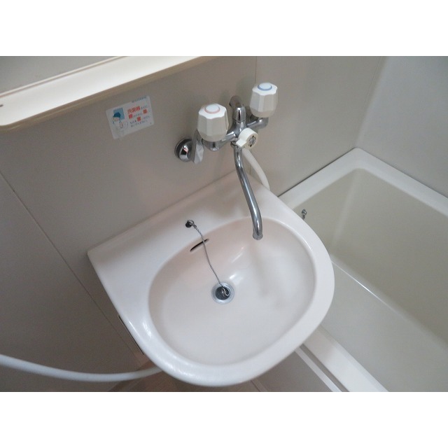 青葉台ハイツ0112号室 洗面ボウル