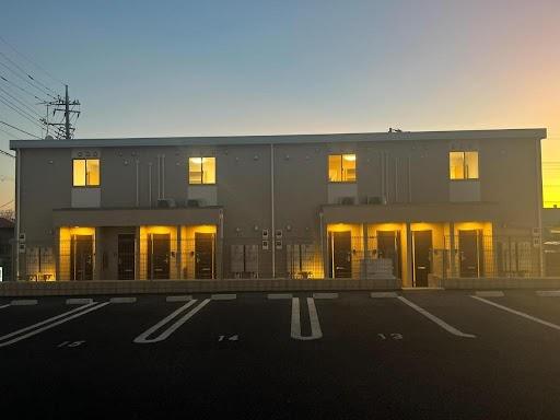 サンライズⅡ 外観写真（夜）