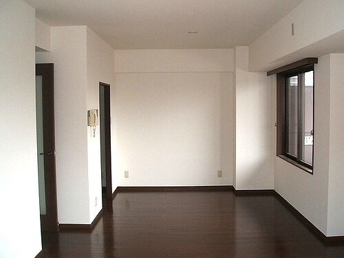 菊名レジデンシアプラザ リビングダイニング　※2011年3月撮影