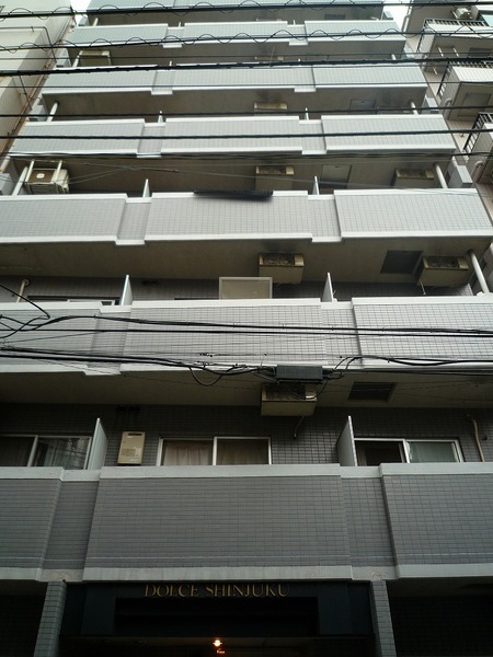 ドルチェ新宿301号室 外観
