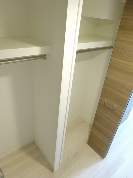 リヴシティ大泉学園108号室 収納