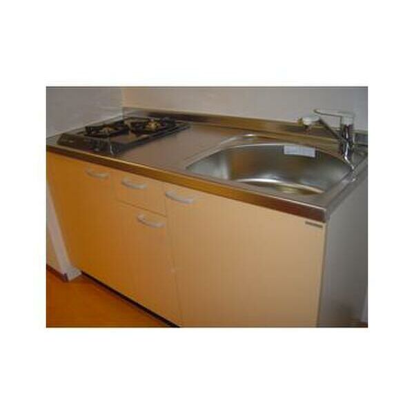 メゾン南多摩108号室 キッチン