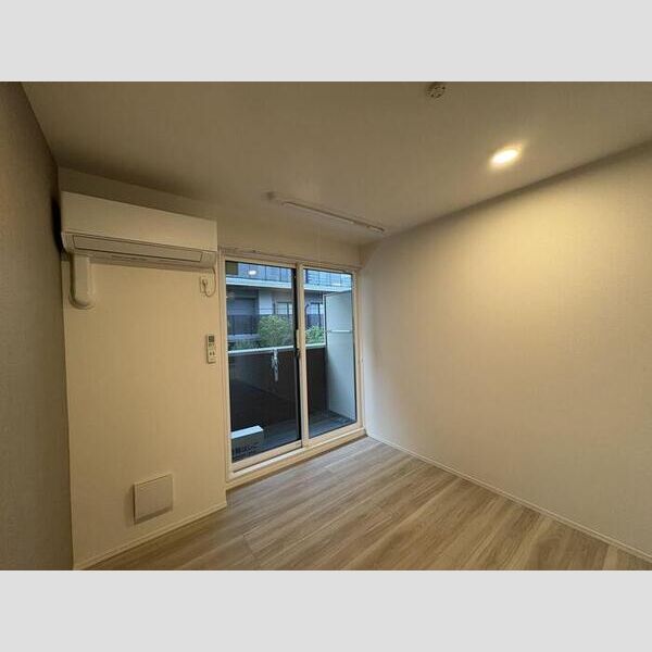 セレスティア六町Ⅲ202号室 洋室