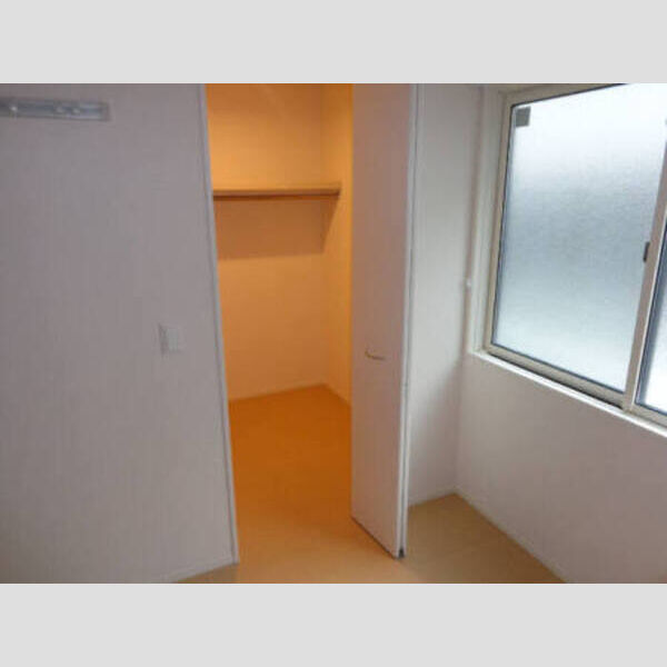 ルガーナ グランデ ウォークインクローゼット