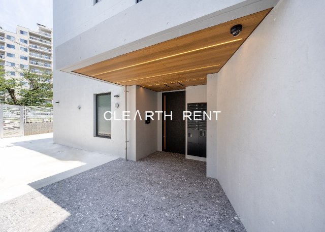 ＧＲＡＮ ＰＡＳＥＯ三宿Ⅱ3階 エントランス/防犯カメラ設置