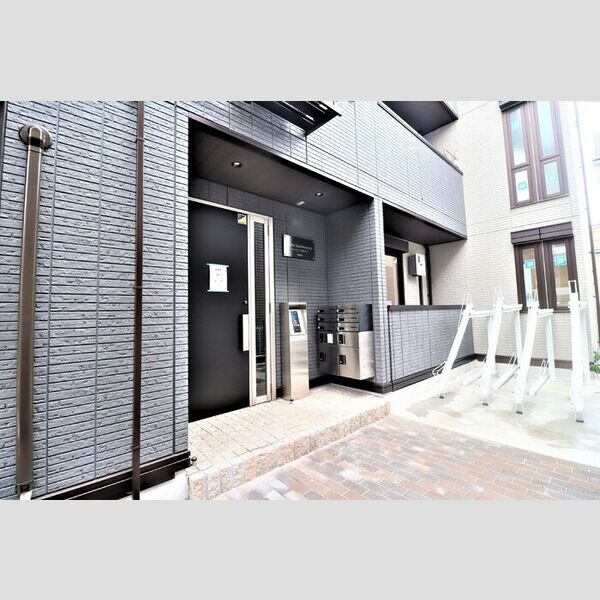 セレスティア高島平Ⅱ エントランス