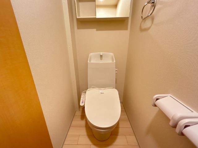 リノナル103号室 トイレ