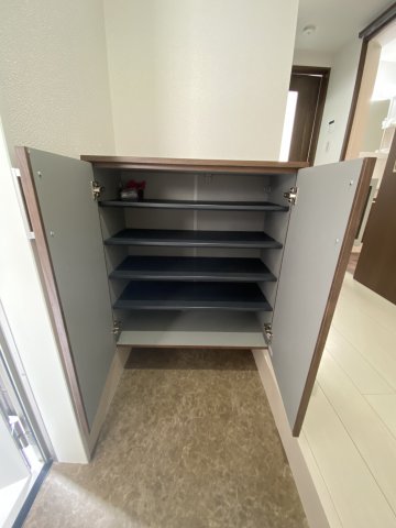 ベイルーム花月総持寺 収納