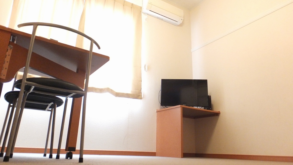 レオパレストゥー　ル　モンド 家具家電設置済み