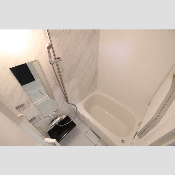 Maestro (マエストロ)101号室 浴室乾燥機・追い炊き機能付き風呂