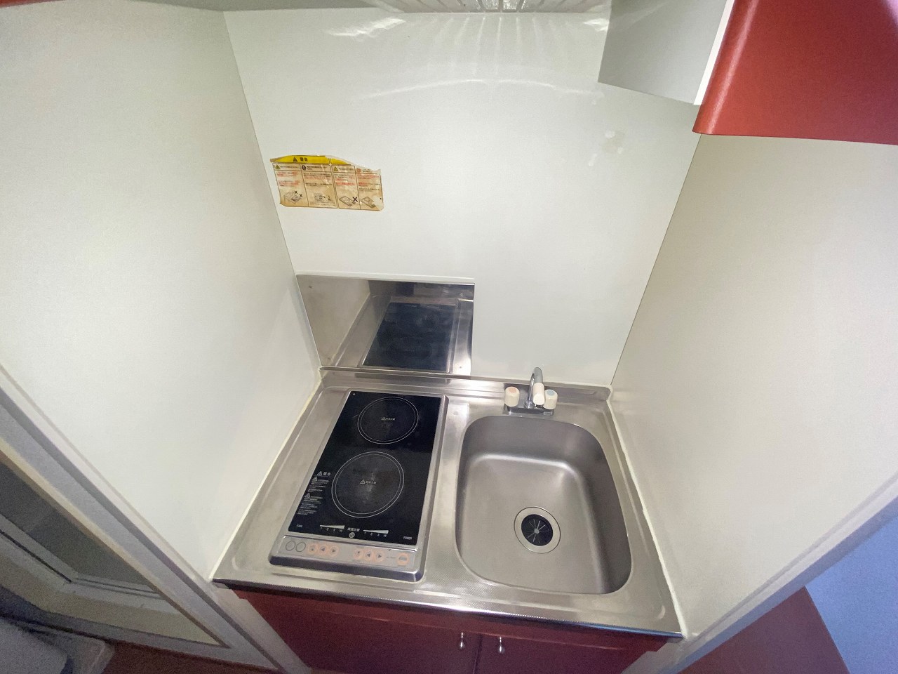 レオパレスカトレア キッチン