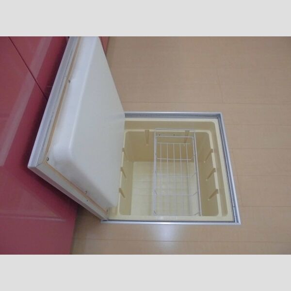 フォーリーフ瑞江 床下収納