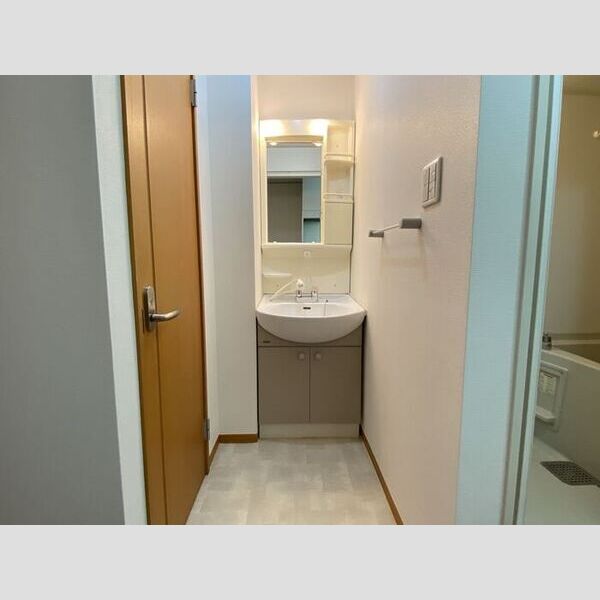コム シェ ソワ　Ⅰ Ⅰ203号室　洗面台