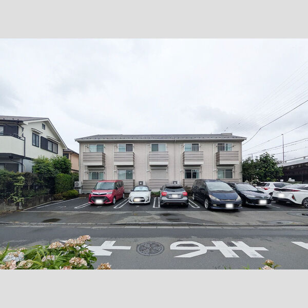 アンソレイユ 駐車場