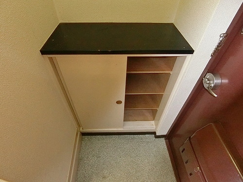 第２２宮庭マンション9階 下駄箱　※2017年6月撮影