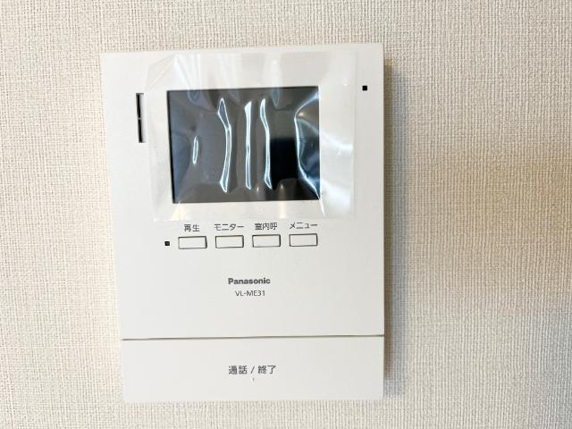 ラーバンコート大宮土屋201号室 カメラ付インターホン
