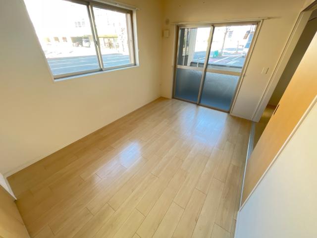 CASA　RIVIERA（カーサ　リヴィエラ）101号室 洋室