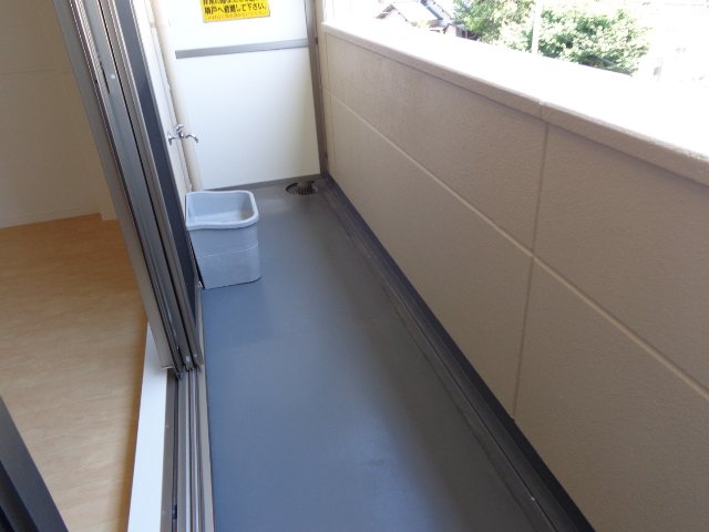 しろくま00205号室 ベランダ