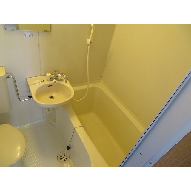 ＡＭＭＳ　ＯＫＡＭＵＲＡA201号室 写真は別部屋です