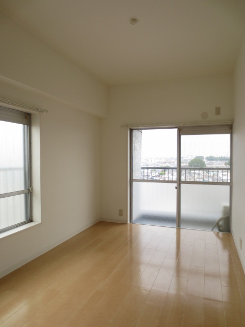 ツインハイツ5A号室 別号室・同タイプの写真です