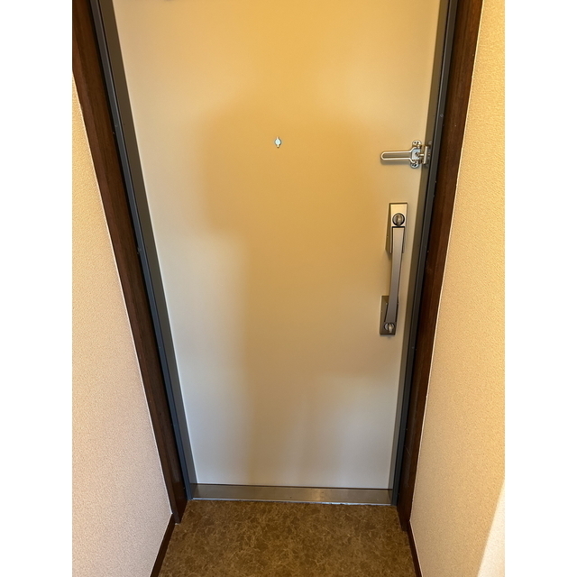 永谷リヴュール新宿 玄関