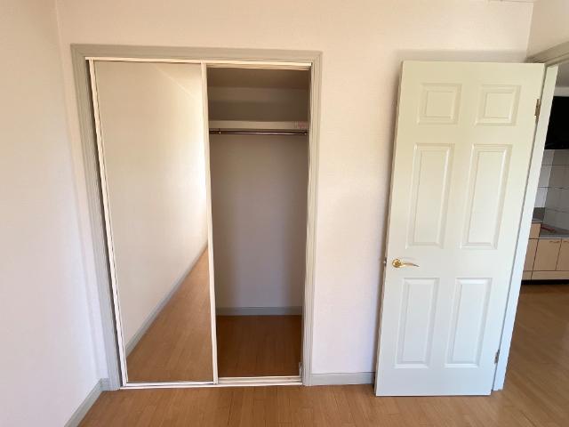 サンタプレイス201号室 収納