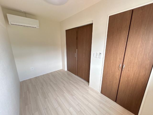 キャメロット八王子205号室 洋室