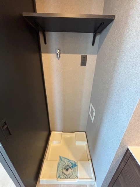 レジディア池尻大橋6階 同建物別部屋の参考画像