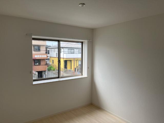 ネオハイム 室内