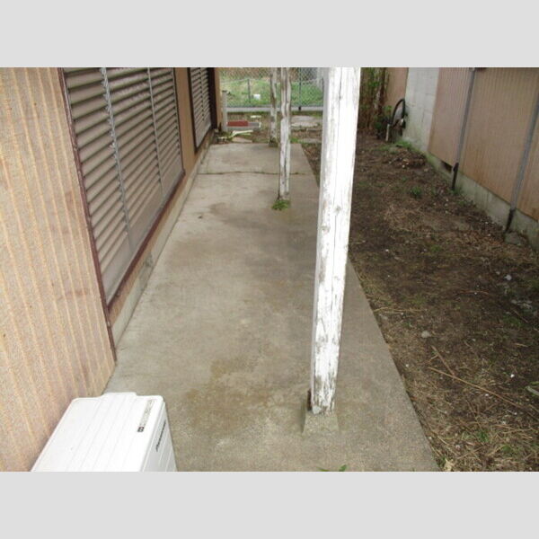 鶴岡貸家　1号001号室 テラス