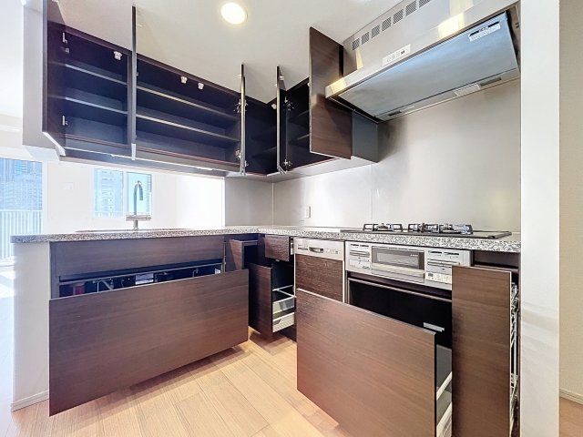 ザ・パークハウス　新宿タワー14階 キッチン