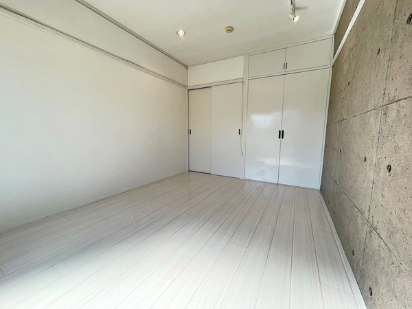 パークハイツ中島Ⅰ303号室 リビング