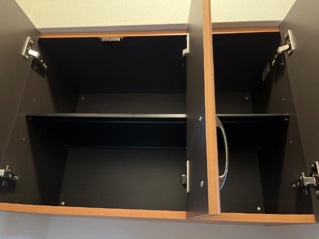 フェニックス206号室 下駄箱　上段
