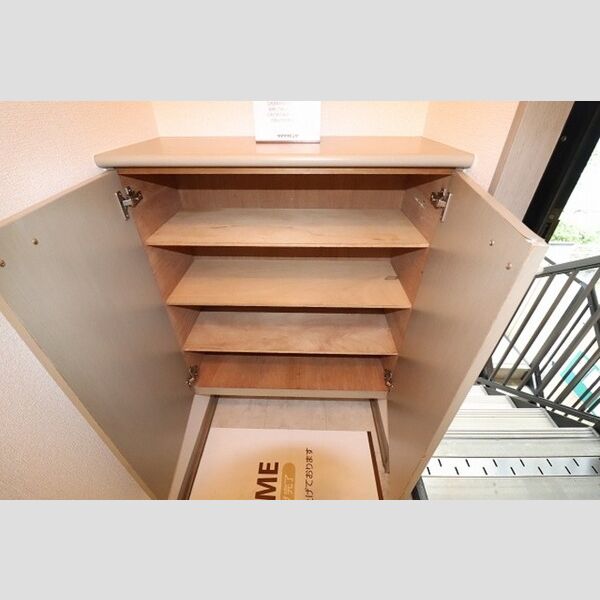 ガーデンハイツ相ノ谷 シューズボックス