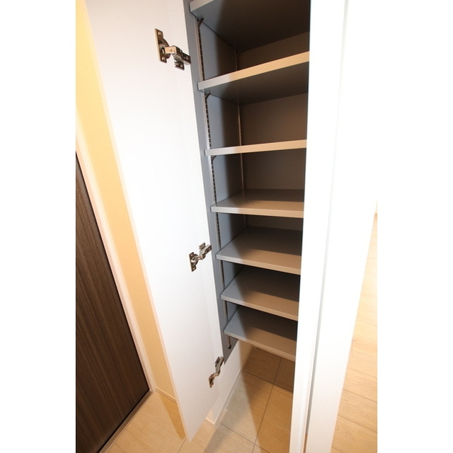 ファーレ大塚Ⅱ0203号室 玄関