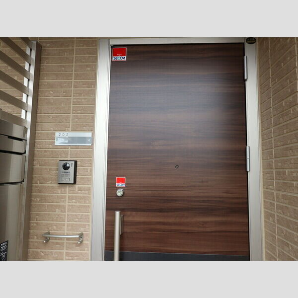 Colmar(コルマール)202号室 玄関