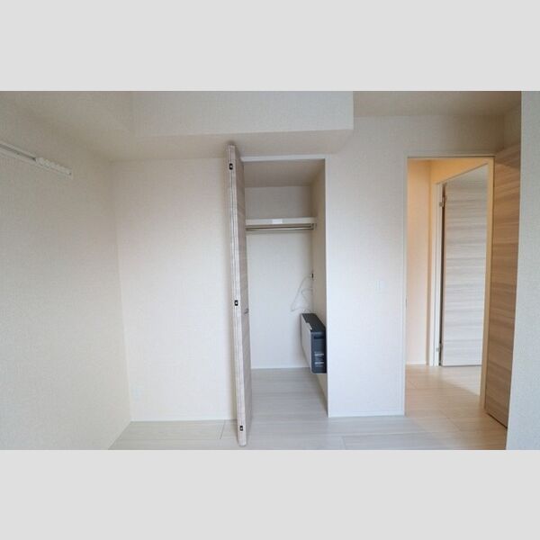 ソレイユ 洋室　クローゼット